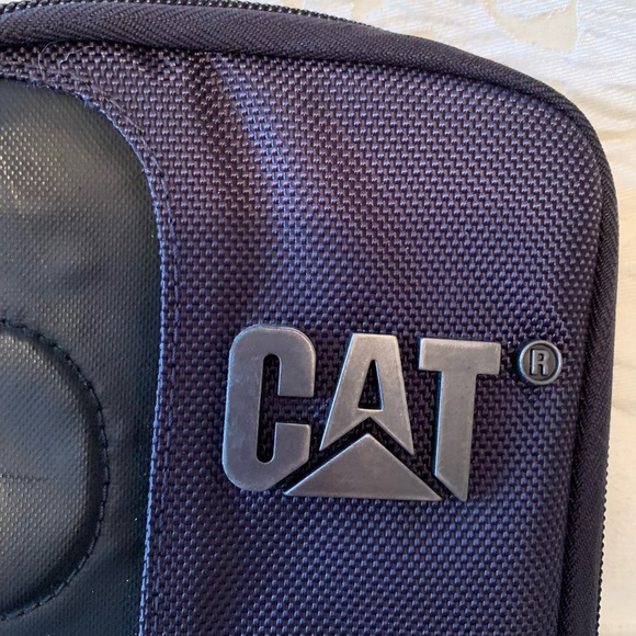 Caterpillar Card Holder - Picture 2 of 8